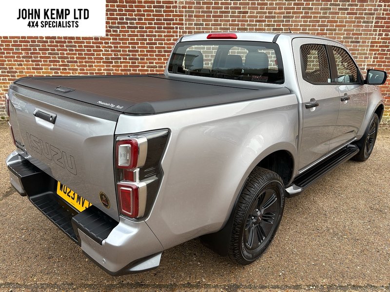 Isuzu 1.9 TD V-Cross Pickup Double Cab 4dr Diesel Auto 4WD Euro 6 (s/s) (164 ps)