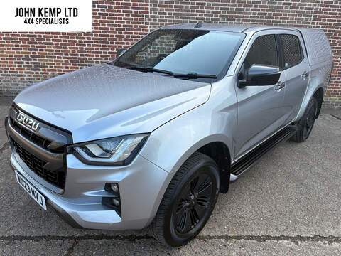 1.9 TD V-Cross Pickup Double Cab 4dr Diesel Auto 4WD Euro 6 (s/s) (164 ps)