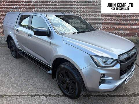 1.9 TD V-Cross Pickup Double Cab 4dr Diesel Auto 4WD Euro 6 (s/s) (164 ps)