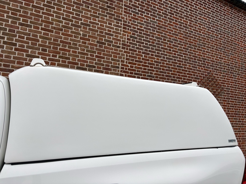 Toyota 2.4 D-4D Active Extra Pickup Extended Cab 4dr Diesel Manual 4WD Euro 6 (s/s) (150 ps)