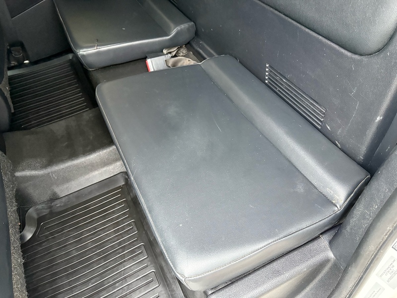 Toyota 2.4 D-4D Active Extra Pickup Extended Cab 4dr Diesel Manual 4WD Euro 6 (s/s) (150 ps)