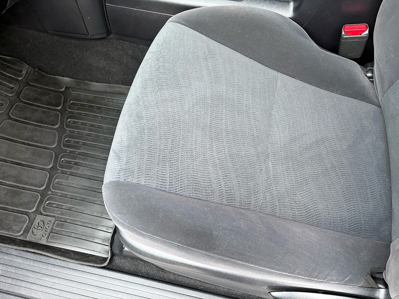 Toyota 2.8D Active (Navi) Panel Van 3dr Diesel Auto 4WD SWB Euro 6 (s/s) (204 ps)