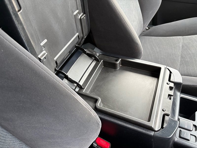 Toyota 2.8D Active (Navi) Panel Van 3dr Diesel Auto 4WD SWB Euro 6 (s/s) (204 ps)