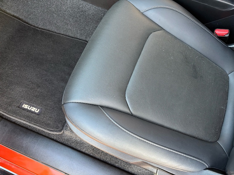 Isuzu 1.9 TD DL40 Pickup Double Cab 4dr Diesel Auto 4WD Euro 6 (s/s) (164 ps)