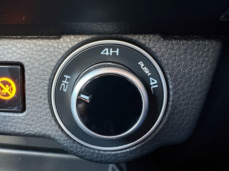 Isuzu 1.9 TD DL40 Pickup Double Cab 4dr Diesel Auto 4WD Euro 6 (s/s) (164 ps)