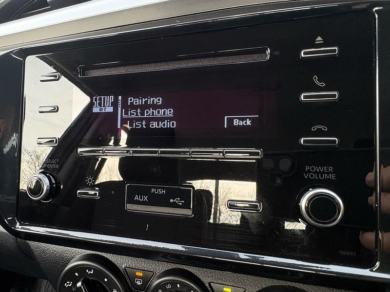 Toyota 2.4 D-4D Active Pickup Double Cab 4dr Diesel Manual 4WD Euro 6 (s/s) (150 ps)