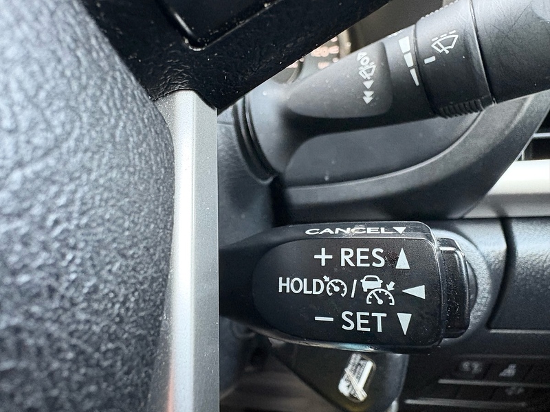 Toyota 2.4 D-4D Active Pickup Double Cab 4dr Diesel Manual 4WD Euro 6 (s/s) (150 ps)