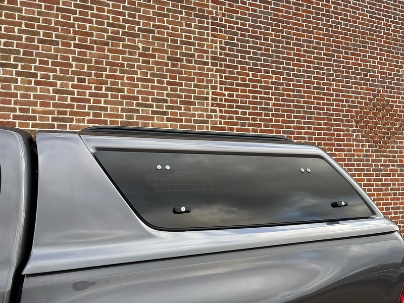 Toyota 2.4 D-4D Invincible X Pickup Double Cab 4dr Diesel Auto 4WD Euro 6 (s/s) (TSS) (150 ps)