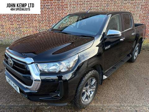 2.4 D-4D Icon Pickup Double Cab 4dr Diesel Auto 4WD Euro 6 (s/s) (150 ps)