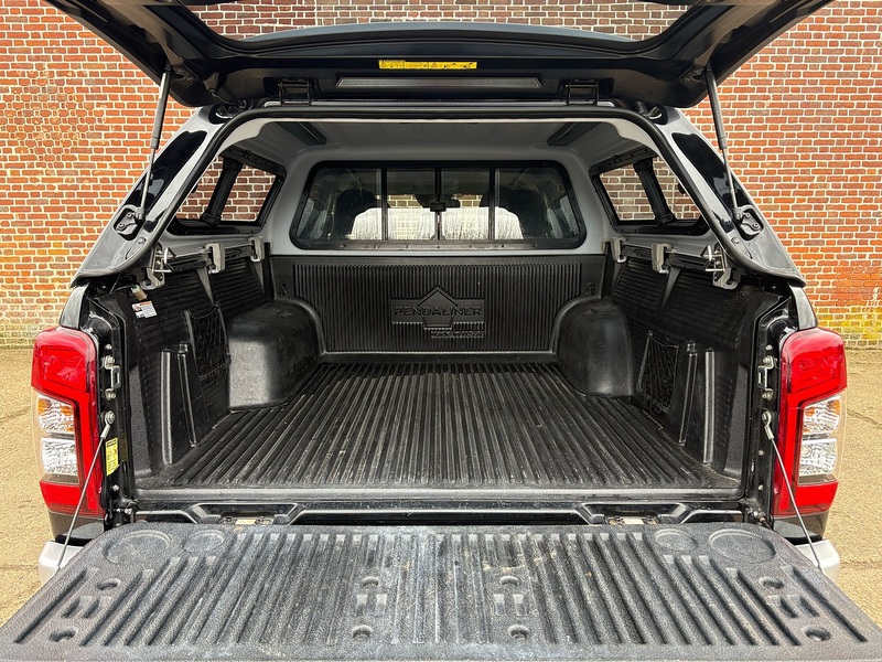 Mitsubishi 2.2 DI-D DC Barbarian Pickup Double Cab 4dr Diesel Auto 4WD Euro 6 (s/s) (150 ps)