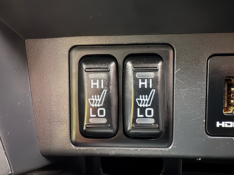 Mitsubishi 2.2 DI-D DC Barbarian Pickup Double Cab 4dr Diesel Auto 4WD Euro 6 (s/s) (150 ps)