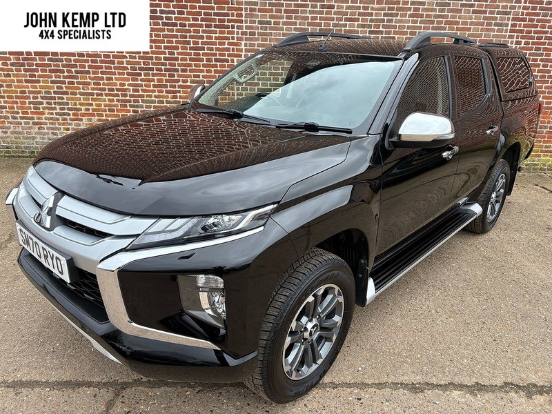 Mitsubishi 2.2 DI-D DC Barbarian Pickup Double Cab 4dr Diesel Auto 4WD Euro 6 (s/s) (150 ps)