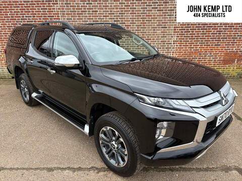 2.2 DI-D DC Barbarian Pickup Double Cab 4dr Diesel Auto 4WD Euro 6 (s/s) (150 ps)