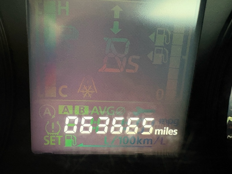 Mitsubishi 2.4 DI-D DC Barbarian Pickup Double Cab 4dr Diesel Manual 4WD Euro 6 (178 ps)