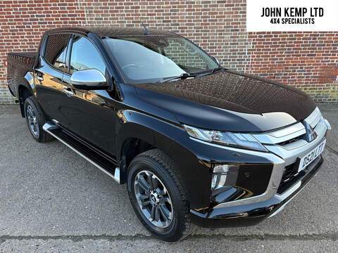 2.2 DI-D DC Barbarian X Pickup Double Cab 4dr Diesel Auto 4WD Euro 6 (s/s) (150 ps)