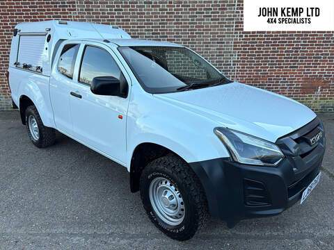 1.9 TD Utility Pickup Extended Cab 2dr Diesel Manual 4WD Euro 6 (164 ps)