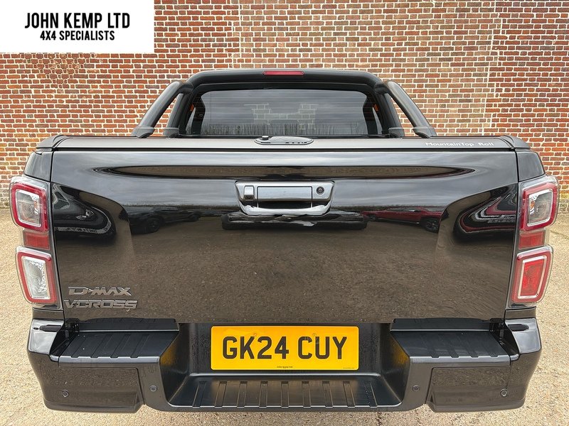 Isuzu 1.9 TD V-Cross Pickup Double Cab 4dr Diesel Auto 4WD Euro 6 (s/s) (164 ps)