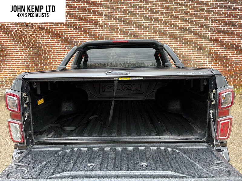 Isuzu 1.9 TD V-Cross Pickup Double Cab 4dr Diesel Auto 4WD Euro 6 (s/s) (164 ps)