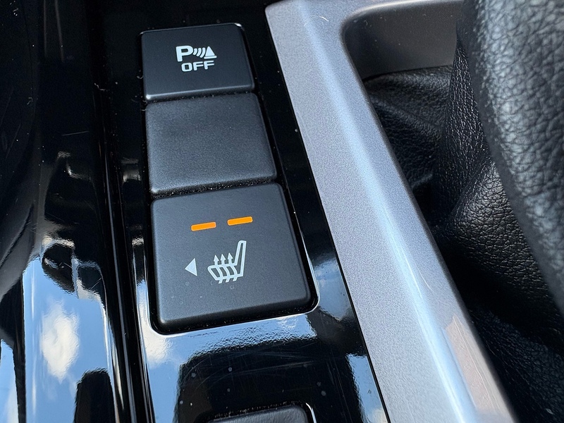 Isuzu 1.9 TD V-Cross Pickup Double Cab 4dr Diesel Auto 4WD Euro 6 (s/s) (164 ps)