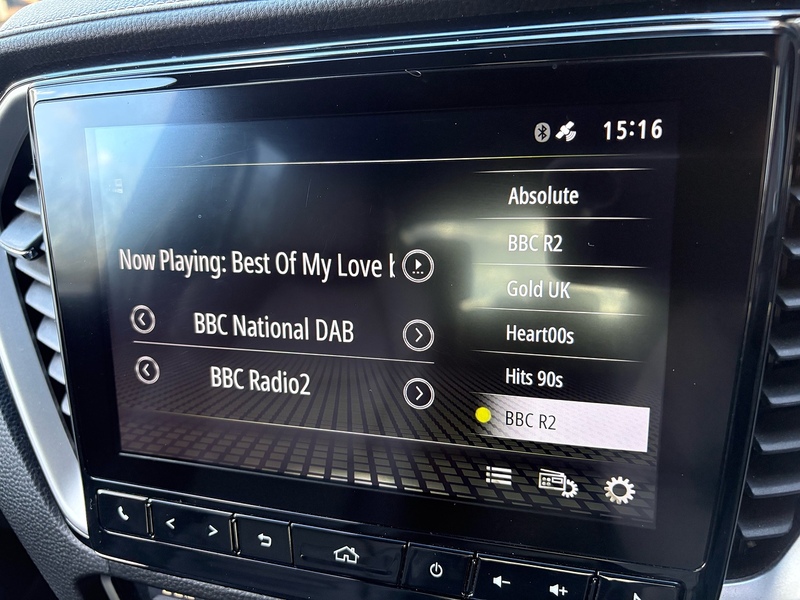 Isuzu 1.9 TD V-Cross Pickup Double Cab 4dr Diesel Auto 4WD Euro 6 (s/s) (164 ps)