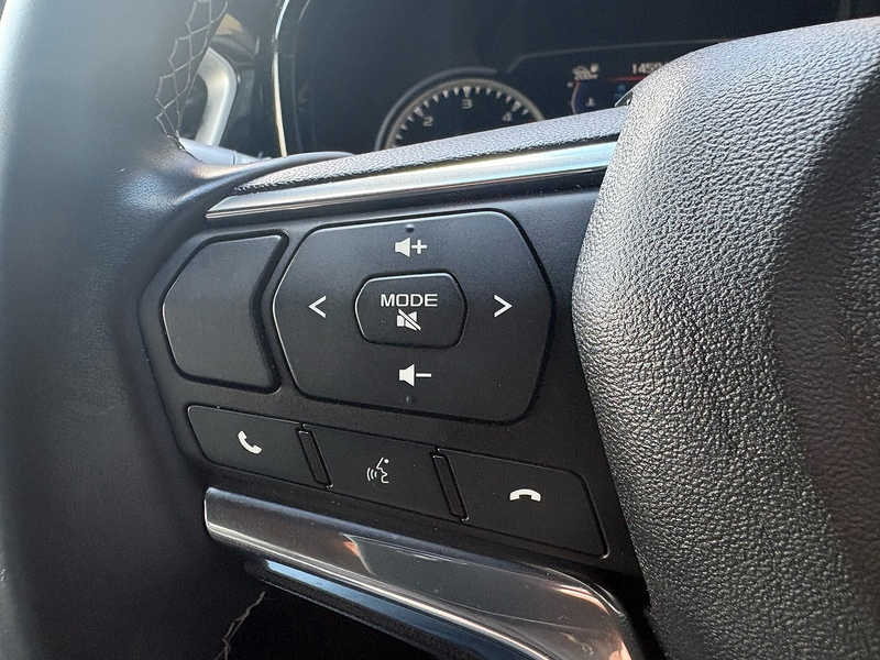 Isuzu 1.9 TD V-Cross Pickup Double Cab 4dr Diesel Auto 4WD Euro 6 (s/s) (164 ps)