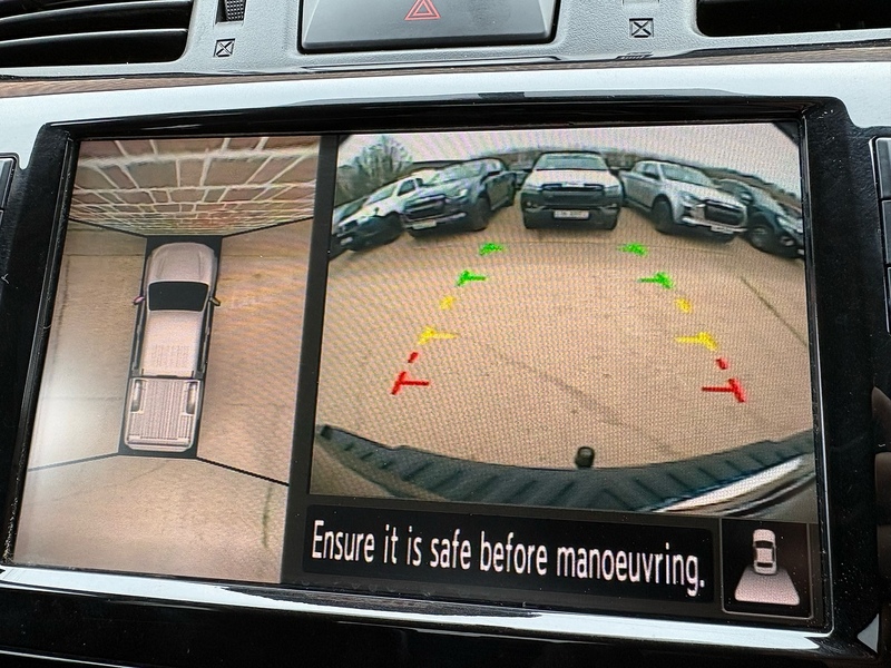 Nissan 2.3 dCi N-Guard Pickup Double Cab 4dr Diesel Auto 4WD Euro 6 (190 ps)