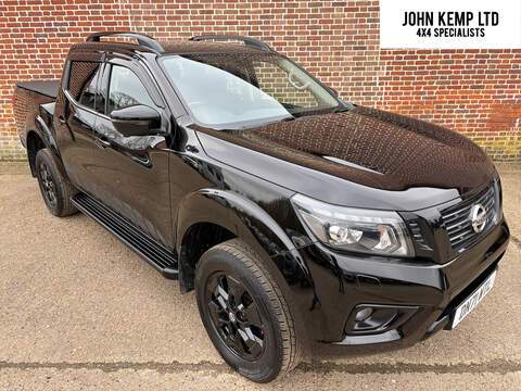 2.3 dCi N-Guard Pickup Double Cab 4dr Diesel Auto 4WD Euro 6 (190 ps)