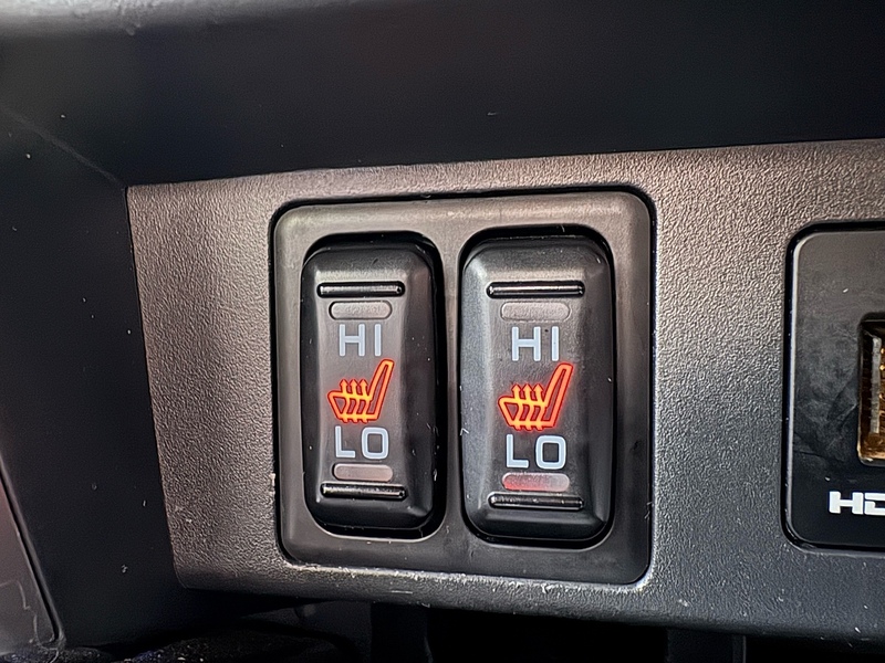 Mitsubishi 2.2 DI-D DC Barbarian X Pickup Double Cab 4dr Diesel Auto 4WD Euro 6 (s/s) (150 ps)