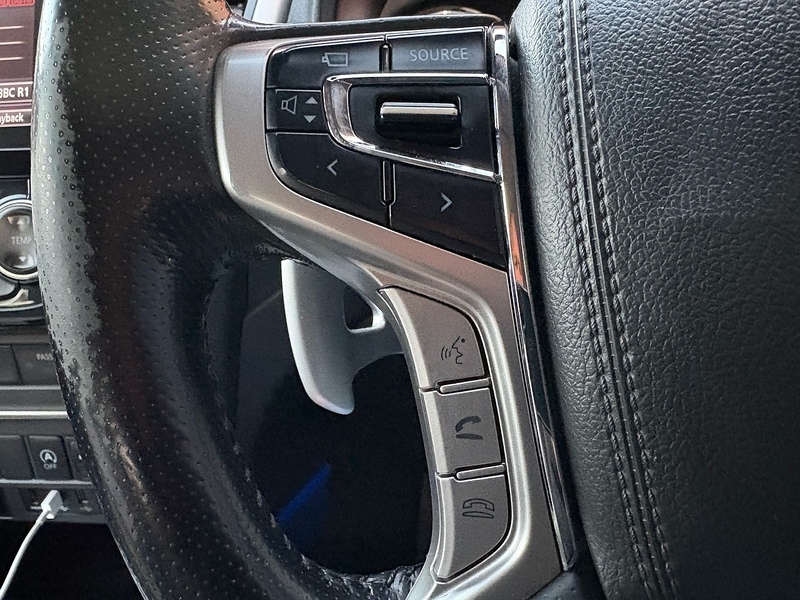 Mitsubishi 2.2 DI-D DC Barbarian X Pickup Double Cab 4dr Diesel Auto 4WD Euro 6 (s/s) (150 ps)