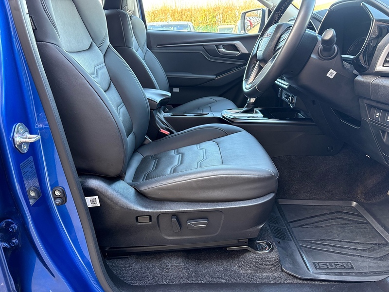 Isuzu 1.9 TD DL40 Pickup Double Cab 4dr Diesel Auto 4WD Euro 6 (s/s) (164 ps)