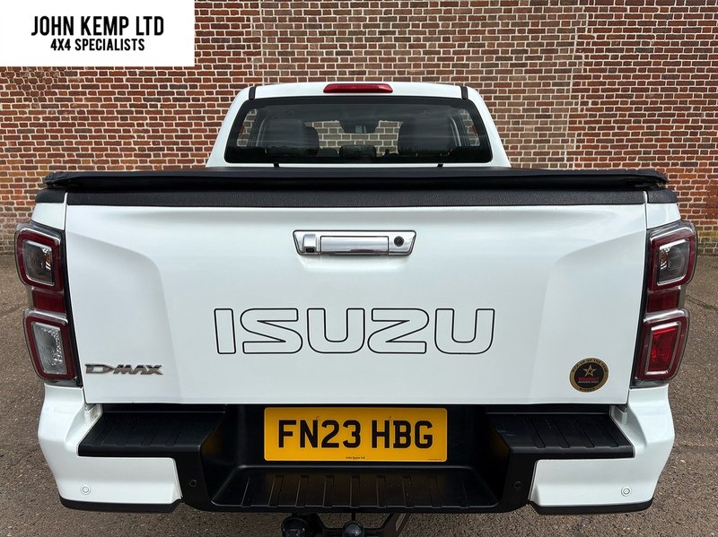 Isuzu 1.9 TD DL40 Pickup Double Cab 4dr Diesel Manual 4WD Euro 6 (s/s) (164 ps)