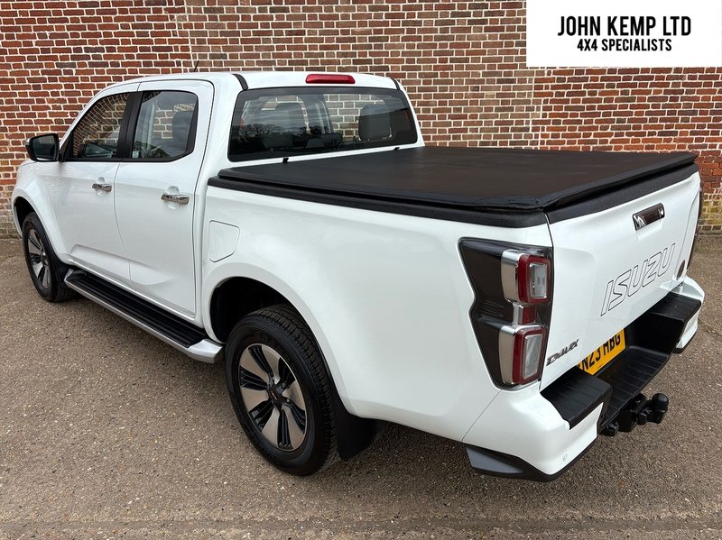 Isuzu 1.9 TD DL40 Pickup Double Cab 4dr Diesel Manual 4WD Euro 6 (s/s) (164 ps)