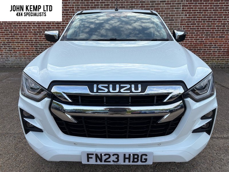 Isuzu 1.9 TD DL40 Pickup Double Cab 4dr Diesel Manual 4WD Euro 6 (s/s) (164 ps)