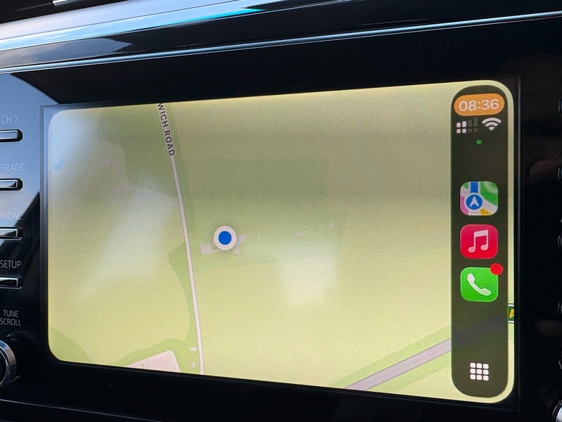 Toyota 2.4 D-4D Invincible Pickup Double Cab 4dr Diesel Manual 4WD Euro 6 (s/s) (150 ps)