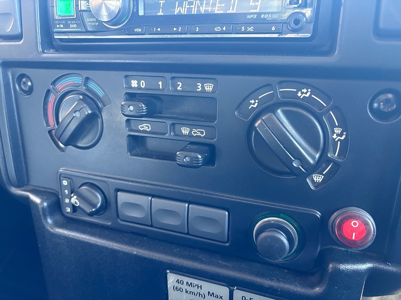 Land Rover Td Hard Top Panel Van 2.2 Manual Diesel