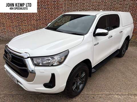 2.4 D-4D Icon Pickup Double Cab 4dr Diesel Manual 4WD Euro 6 (s/s) (150 ps)