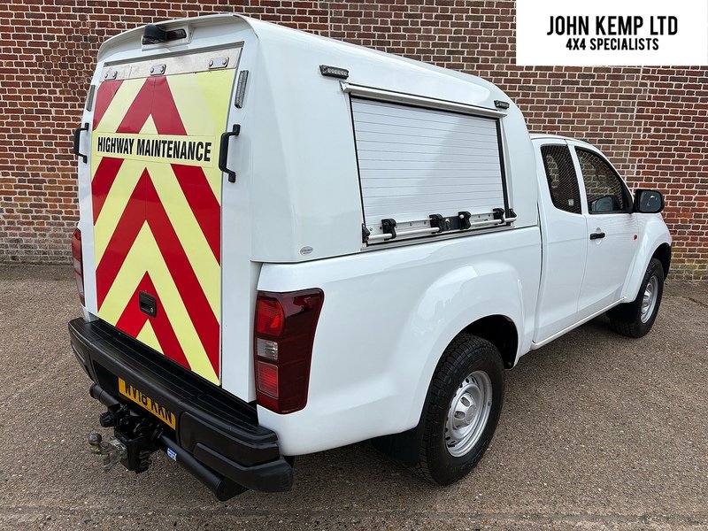 Isuzu 1.9 TD Utility Pickup Extended Cab 2dr Diesel Manual 4WD Euro 6 (164 ps)