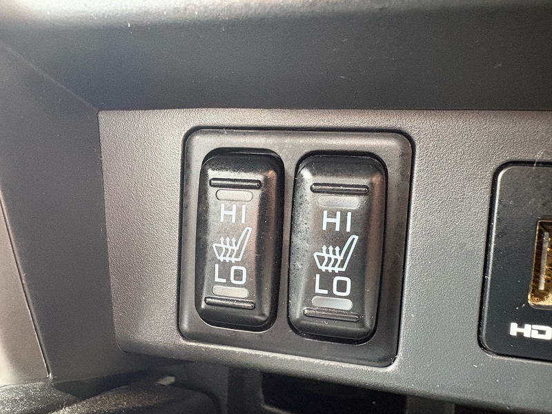 Mitsubishi 2.2 DI-D DC Barbarian Pickup Double Cab 4dr Diesel Manual 4WD Euro 6 (s/s) (150 ps)