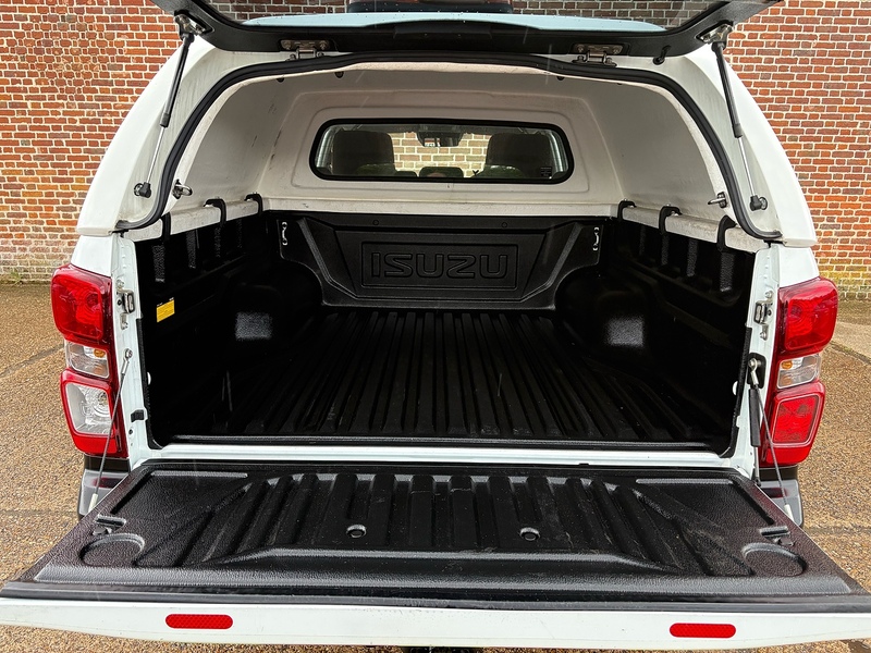 Isuzu Utility Double Cab 1.9 4dr Pick Up Manual Diesel