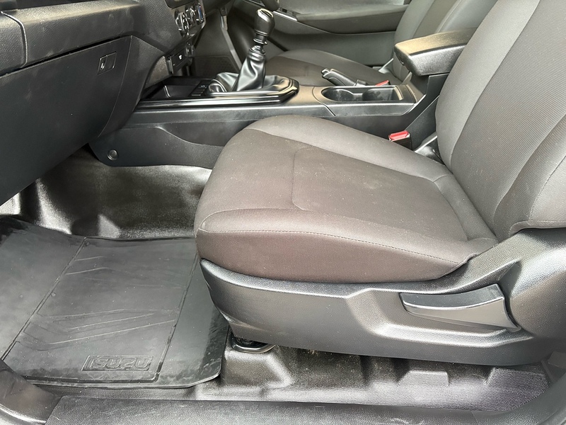 Isuzu Utility Double Cab 1.9 4dr Pick Up Manual Diesel