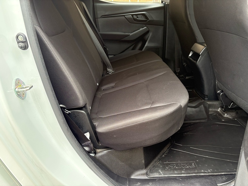 Isuzu Utility Double Cab 1.9 4dr Pick Up Manual Diesel