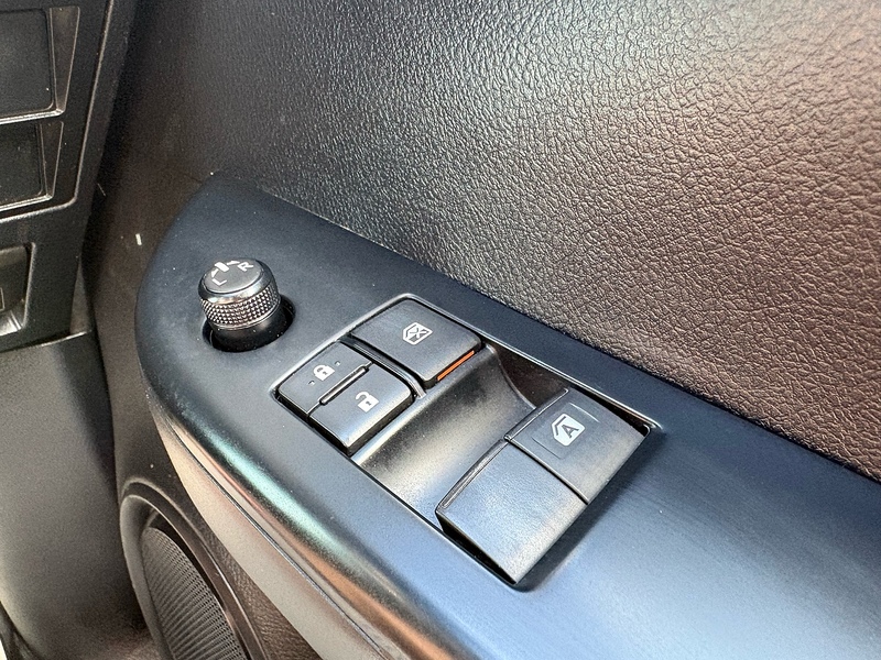 Toyota 2.4 D-4D Active Pickup Double Cab 4dr Diesel Manual 4WD Euro 6 (3.5t) (150 ps)