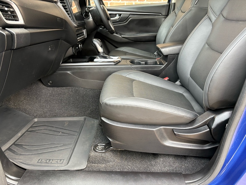 Isuzu 1.9 TD DL40 Pickup Double Cab 4dr Diesel Auto 4WD Euro 6 (s/s) (164 ps)
