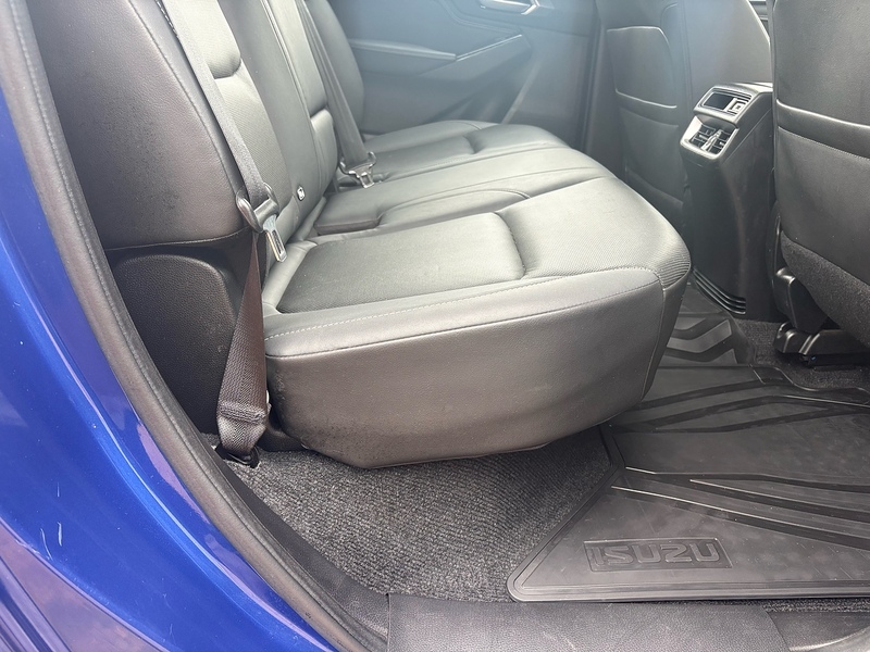 Isuzu 1.9 TD DL40 Pickup Double Cab 4dr Diesel Auto 4WD Euro 6 (s/s) (164 ps)