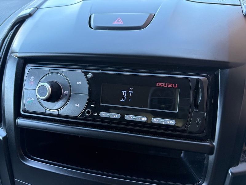 Isuzu 1.9 TD Utility Pickup Extended Cab 2dr Diesel Manual 4WD Euro 6 (164 ps)
