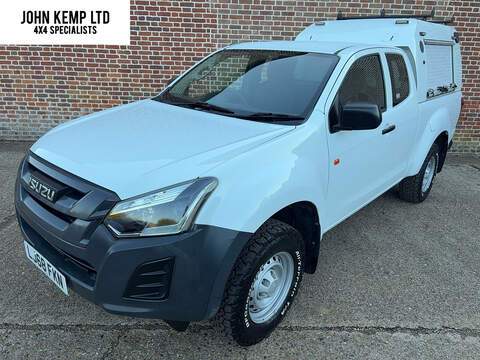 1.9 TD Utility Pickup Extended Cab 2dr Diesel Manual 4WD Euro 6 (164 ps)