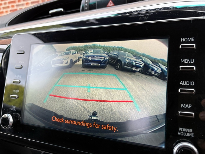 Toyota 2.4 D-4D Icon Pickup Double Cab 4dr Diesel Manual 4WD Euro 6 (s/s) (150 ps)