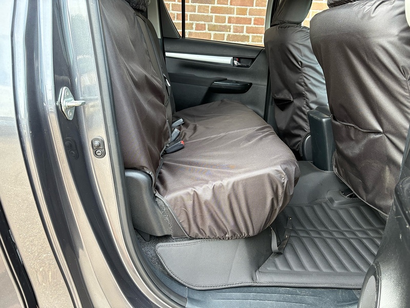 Toyota 2.4 D-4D Icon Pickup Double Cab 4dr Diesel Manual 4WD Euro 6 (s/s) (150 ps)