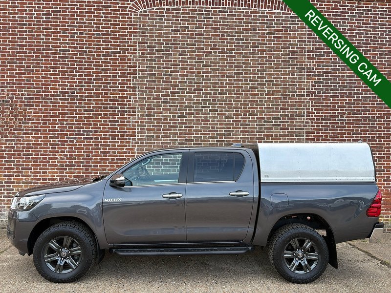 Toyota 2.4 D-4D Icon Pickup Double Cab 4dr Diesel Manual 4WD Euro 6 (s/s) (150 ps)