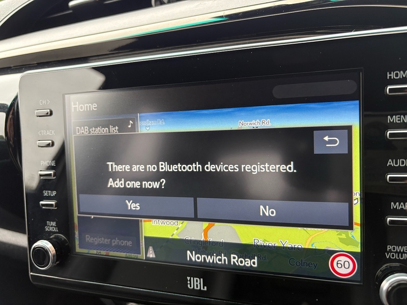 Toyota 2.8 D-4D Invincible X Pickup Double Cab 4dr Diesel Auto 4WD Euro 6 (s/s) (204 ps)